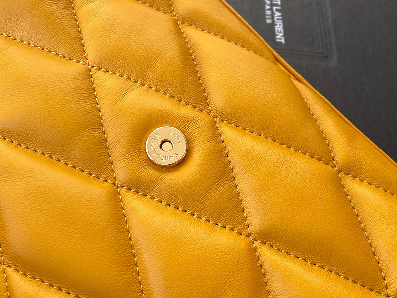 Amelia - YSL Bag - 4129