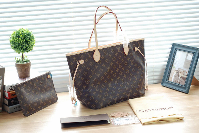 Fan Fashion Lu-Vi bags - 8101