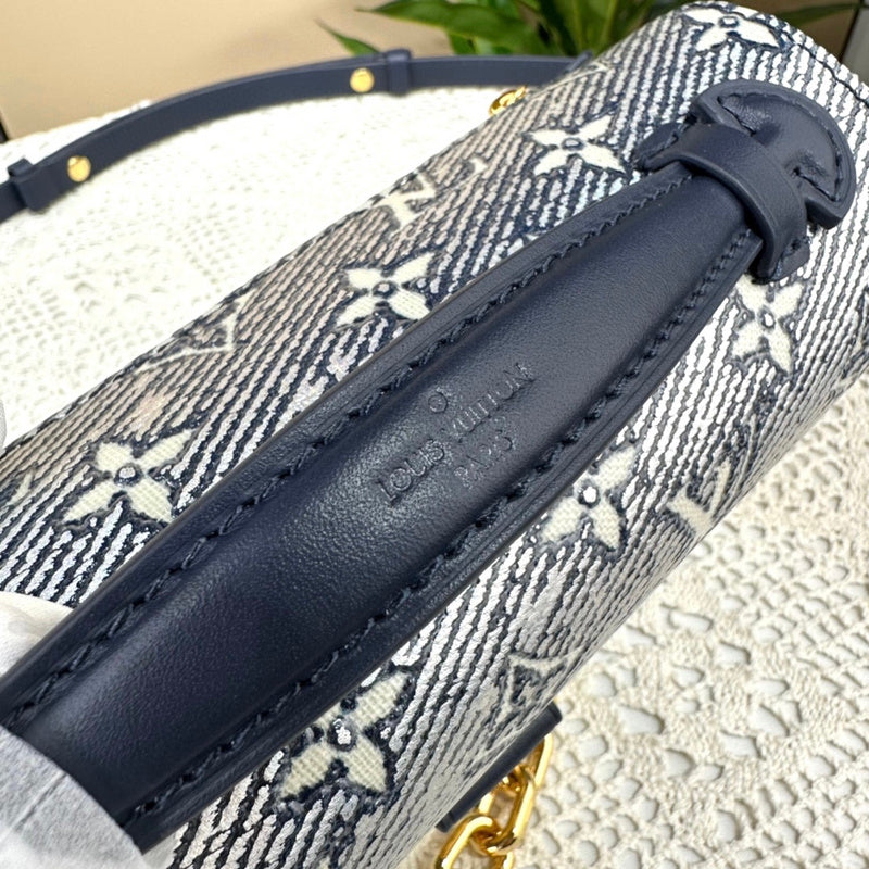 Amelia - LOV Lady Bags - 030