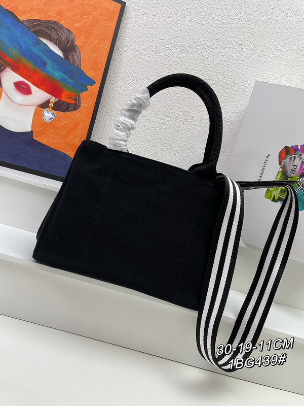Amelia- PRDA  LUXURY BAGS - 811