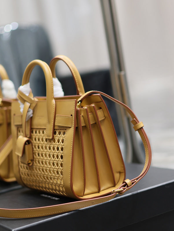 Amelia - YSL Bag - 1785