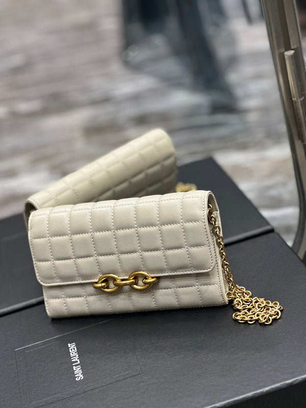 Amelia - YSL Bag - 4001
