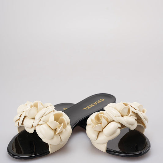 Chanel Black / White Rubber Camellia Flower Slide Sandals Size 36