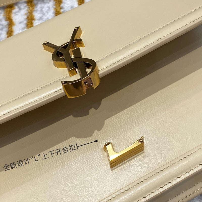 Amelia - YSL Bag - 3829