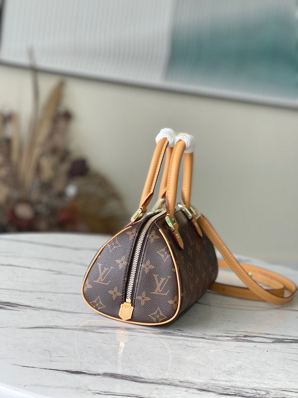 Fashion Lu-Vi bags - 4991