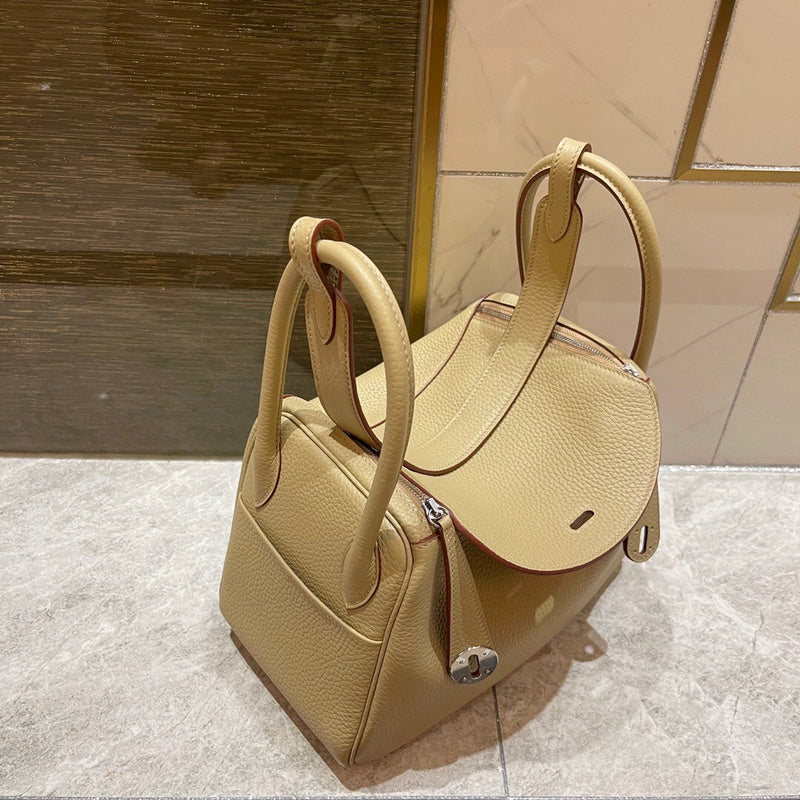 Amelia - HMS Bags - 1642