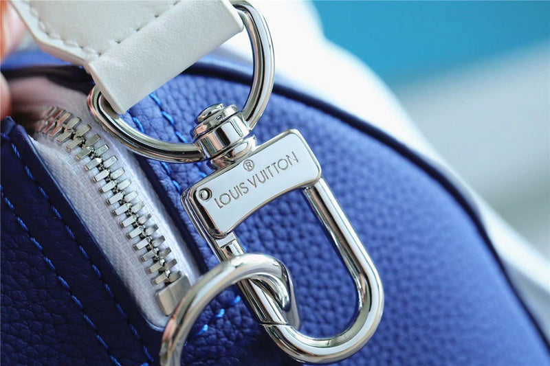 Fan Fashion Lu-Vi bags - 11235