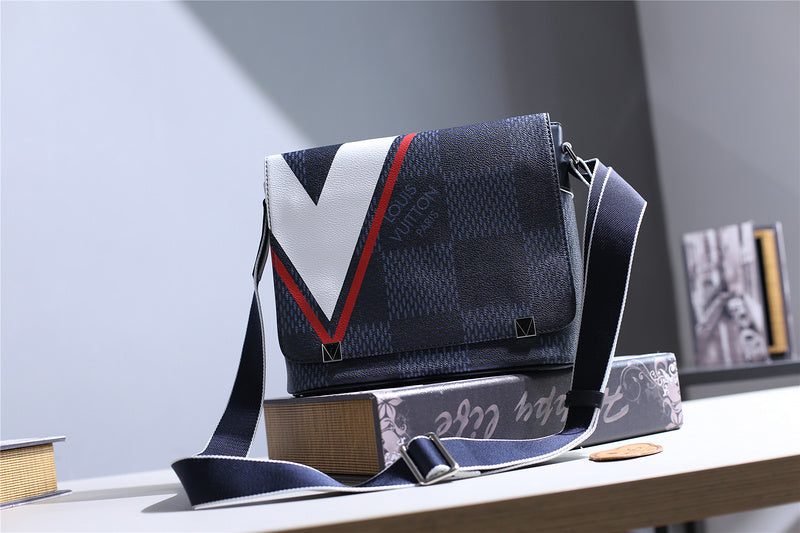 Fan Fashion Lu-Vi bags - 10404