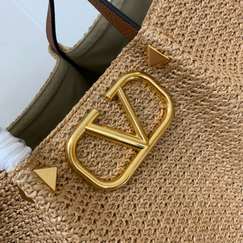 VAL LUXURY BAGS - FOR FASHION LOVERS  AFFORDABLE LUXURY BAGS- 1141