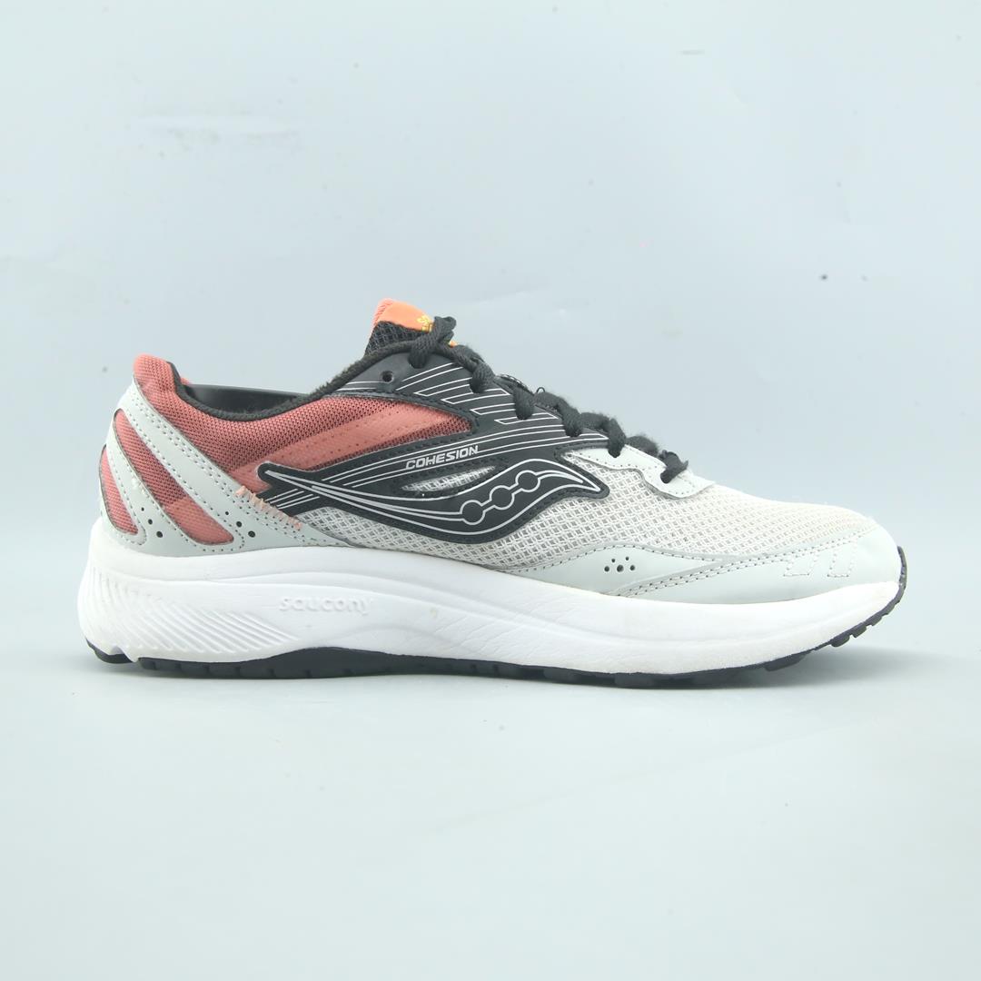 SAUCONY COHESION 16