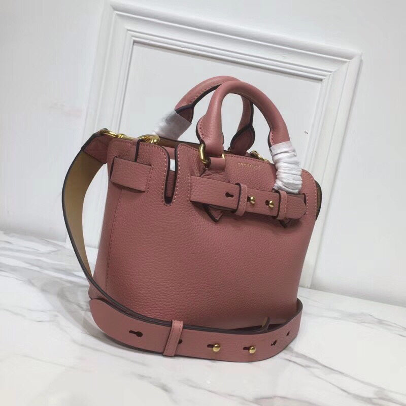 Burberry Bags - Bagsattire   730