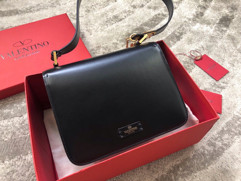 Amelia's Bag Gallery - VEL Bags - 1018