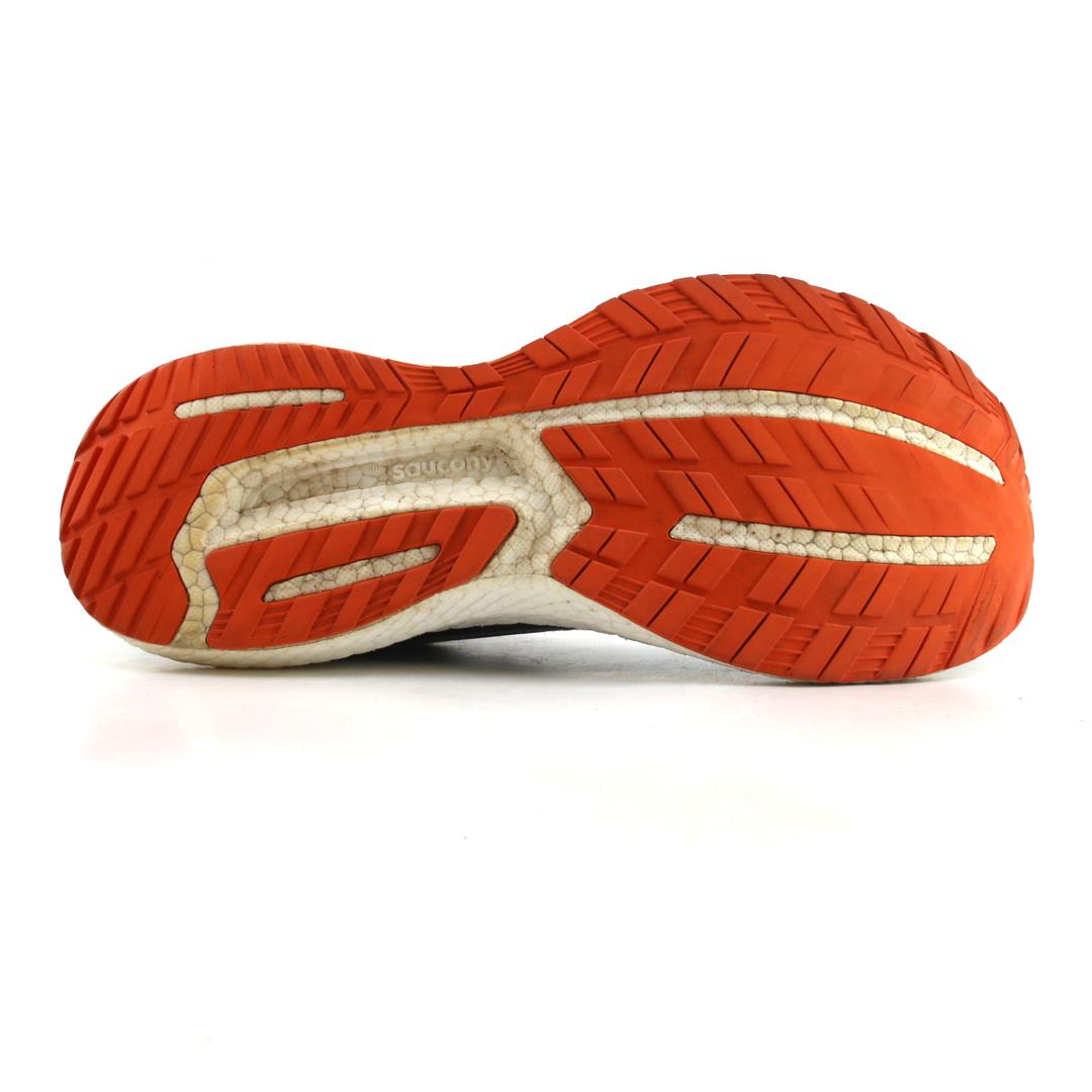 SAUCONY TRIUMPH 19