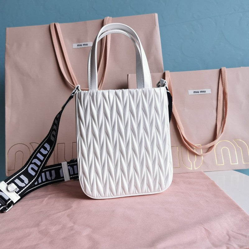 Amelia- MMU  LUXURY BAGS - 072