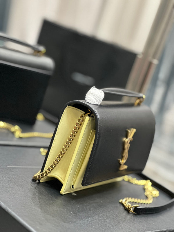 Amelia - YSL Bag - 1914