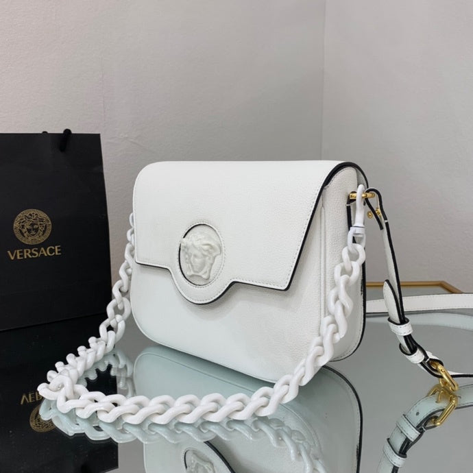 Amelia's Bag Gallery - VAR Bags - 365
