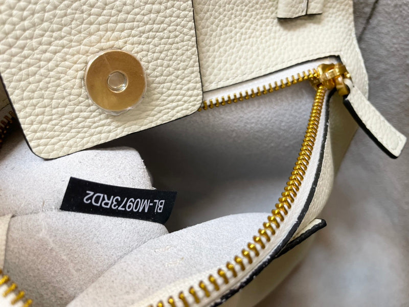 Amelia's Bag Gallery - VEL Bags - 678
