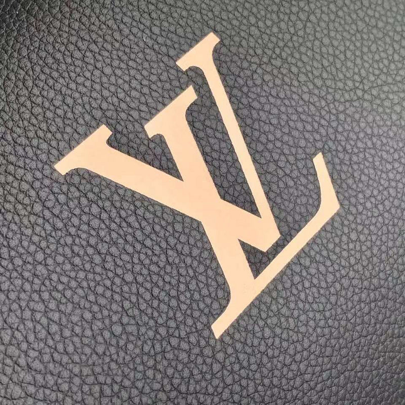 Fan Fashion Lu-Vi bags - 17457