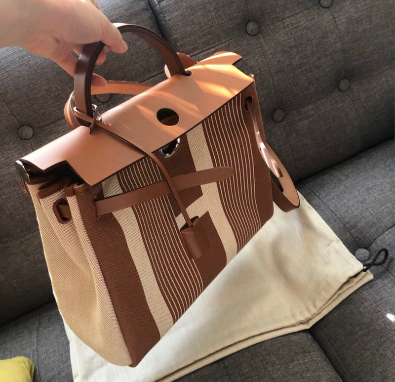 Amelia - HMS Bags - 1785
