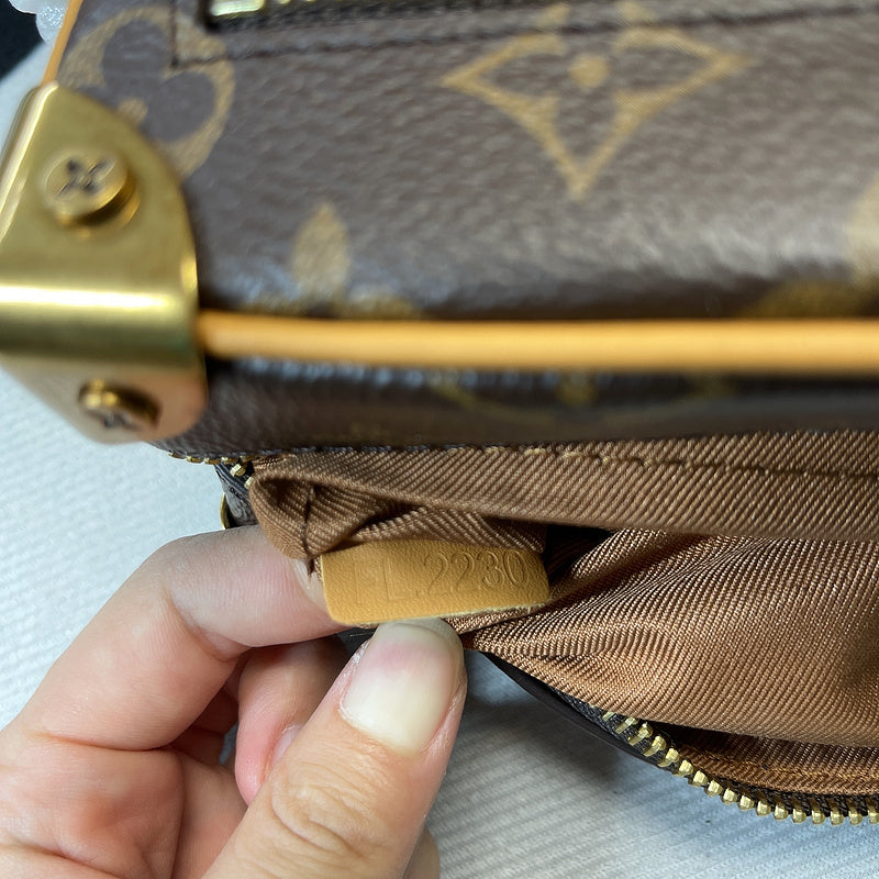 Fan Fashion Lu-Vi bags - 10151