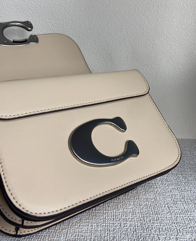 Amelia-i CAH Bags - 022