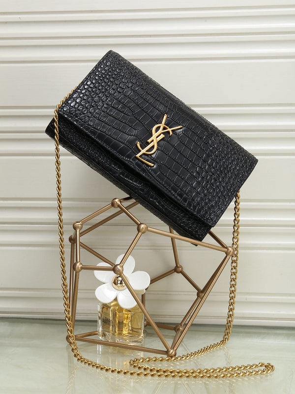 Amelia - YSL Bag - 3581