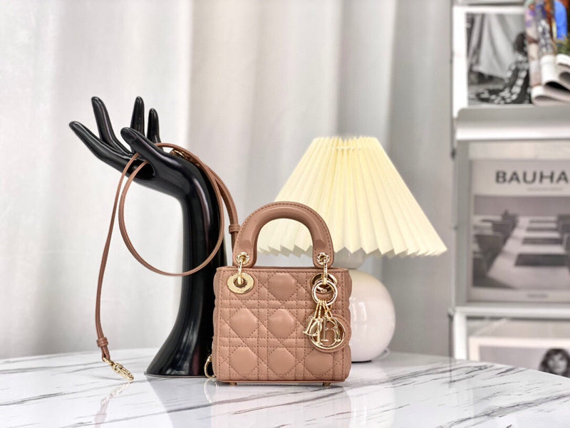 Amelia- DYOR FASHION BAGS - 1145
