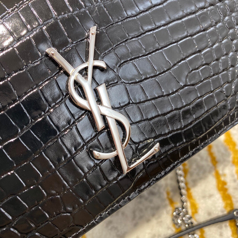 Amelia - YSL Bag - 3602