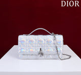 Amelia- DYOR BAGS - DESIGNER HANDBAGS  - 360