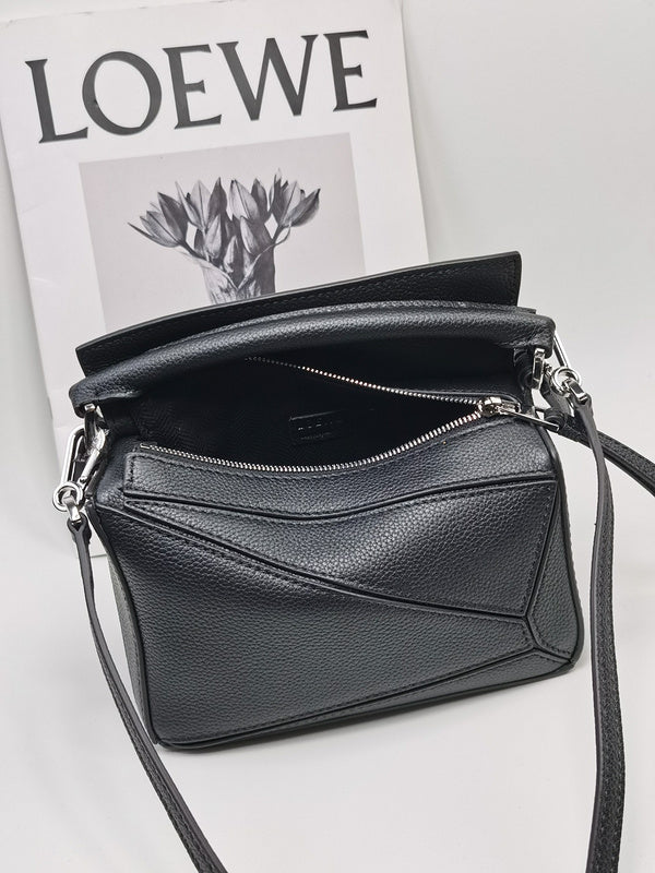 Amelia's Bag Gallery - LWO Bags - 649