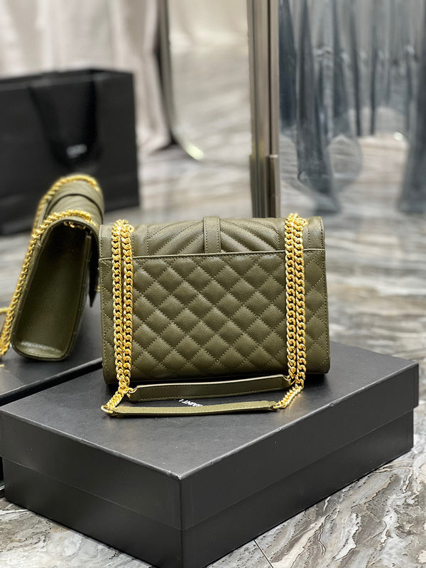 Amelia - YSL Bag - 1887