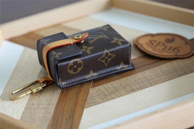 Fan Fashion Lu-Vi bags - 11094