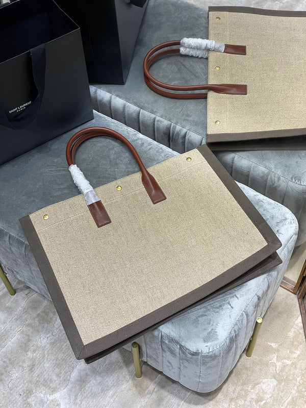 Amelia - YSL Bag - 1463