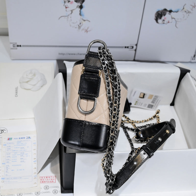Amelia - CHL Bags - 2005