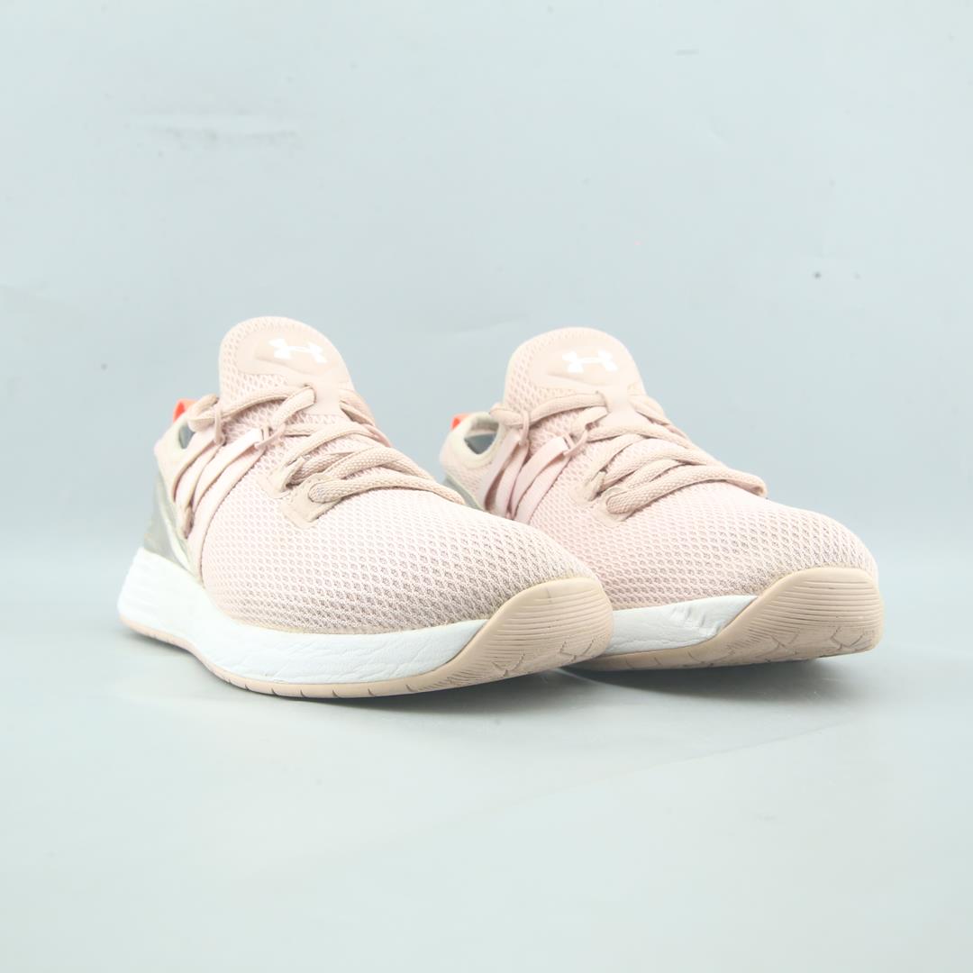 UNDER ARMOUR BREATHE TRAINER