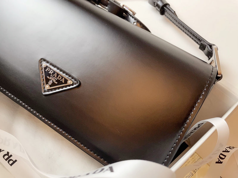 Amelia- PRDA  LUXURY BAGS - 580