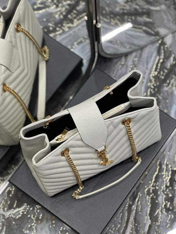 Amelia - YSL Bag - 3993