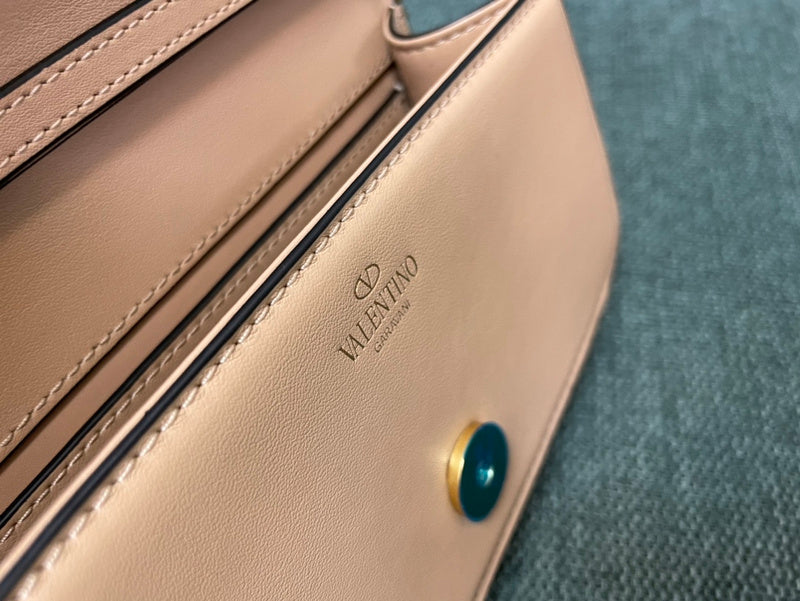 VAL LUXURY BAGS - FOR FASHION LOVERS  AFFORDABLE LUXURY BAGS- 002