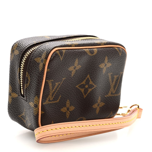 Louis Vuitton Monogram Wapity