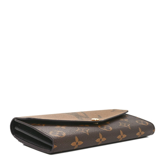 Louis Vuitton Reverse Monogram Giant Sarah Wallet