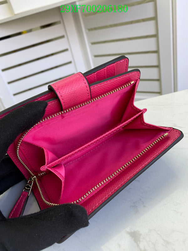 Amelia - CAH Wallet - 039