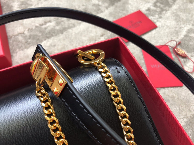 VAL LUXURY BAGS - FOR FASHION LOVERS  AFFORDABLE LUXURY BAGS- 1309