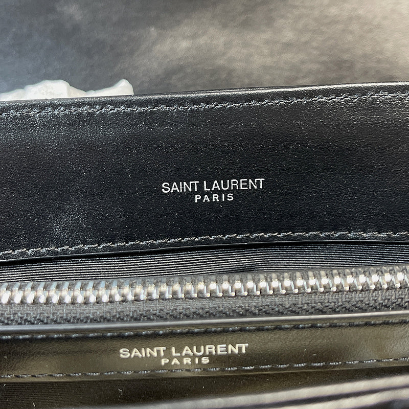 Amelia - YSL Bag - 2038