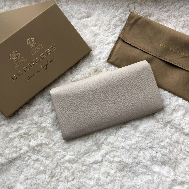 Burberry Bags - Bagsattire   423