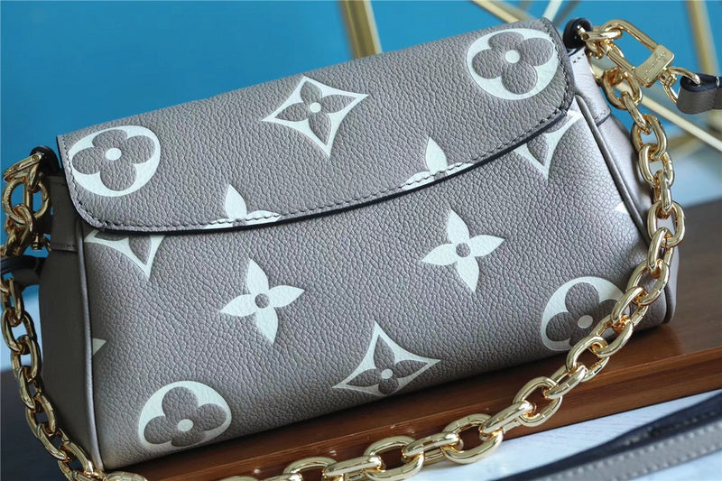 Amelia - LOV Lady Bags - 1485