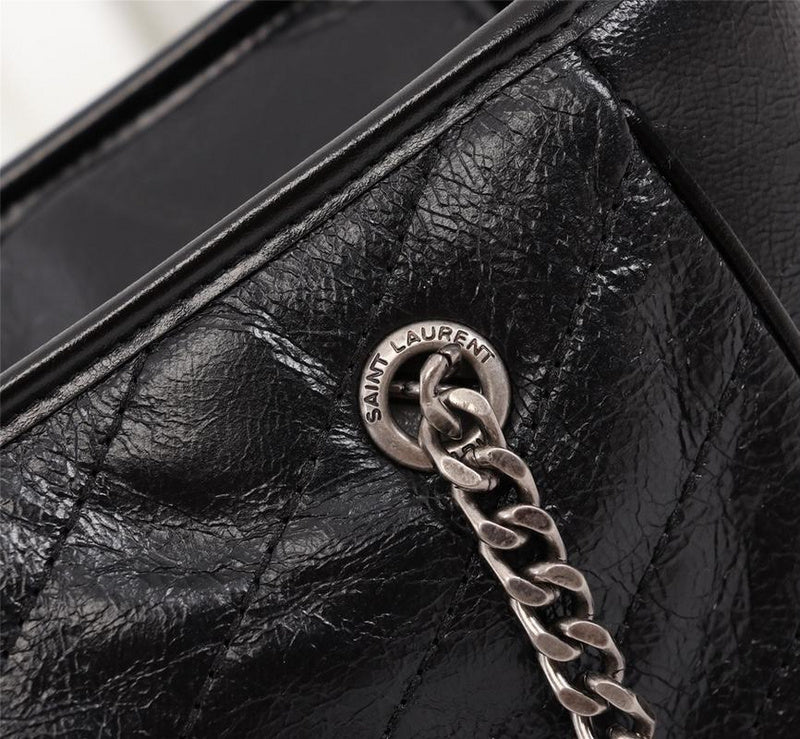 Amelia - YSL Bag - 2647