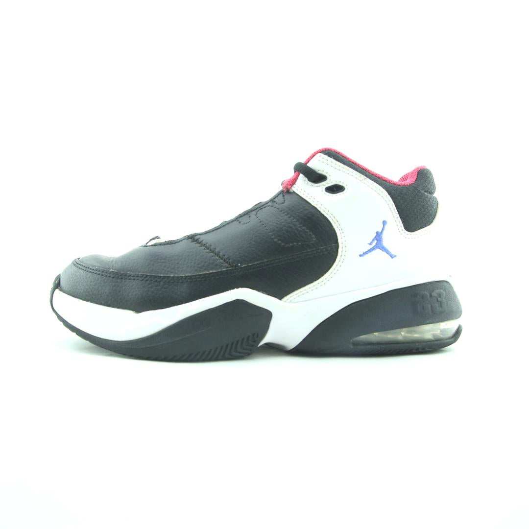 JORDAN MAX AURA 3 GS