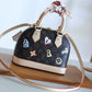 Fan Fashion Lu-Vi bags - 8257