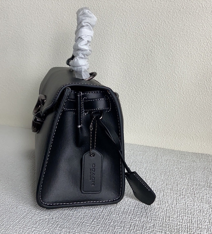 Amelia-i CAH Bags - 045