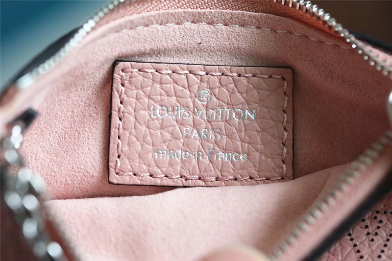 Fan Fashion Lu-Vi bags - 8975